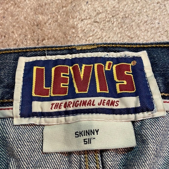 Levi Jeans - Picture 6 of 6